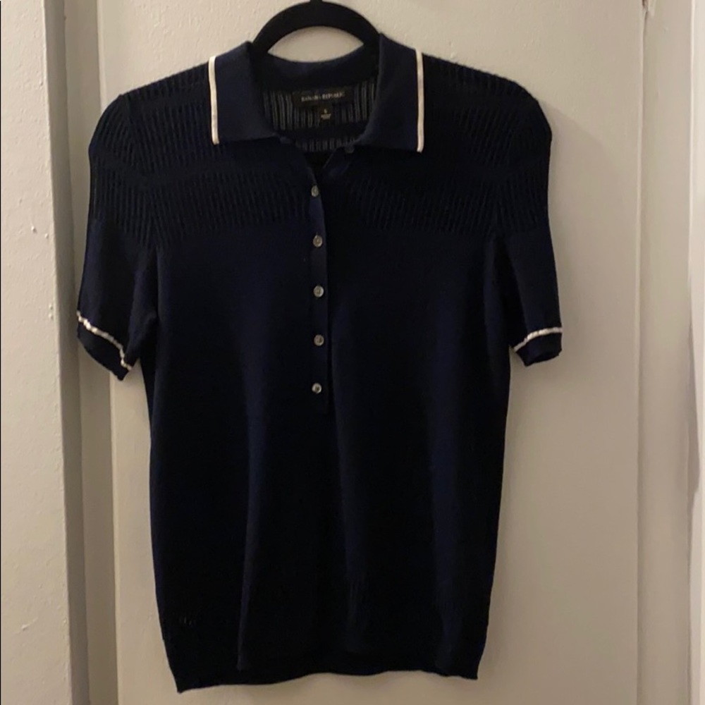 Banana Republic shirt with collar and knit mesh